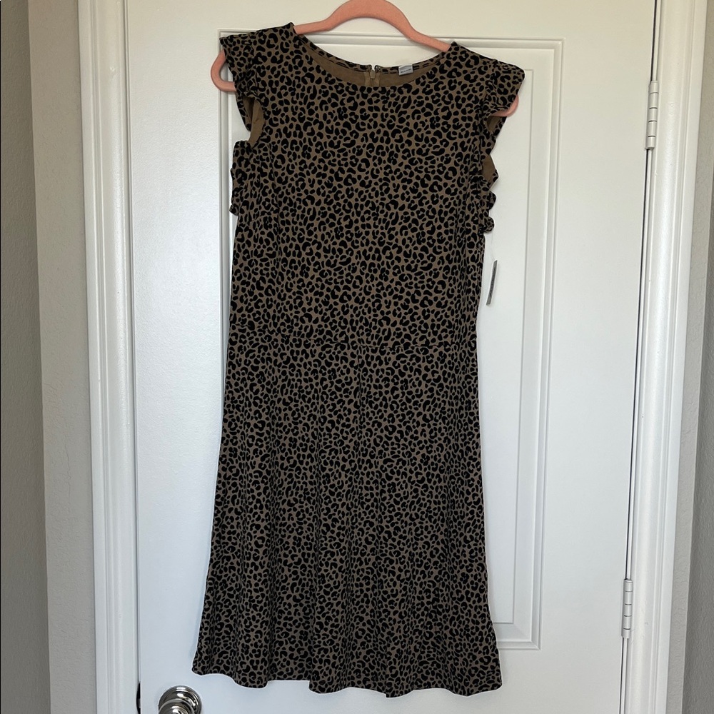Old Navy Leopard Print Ruffle Sleeve Dress